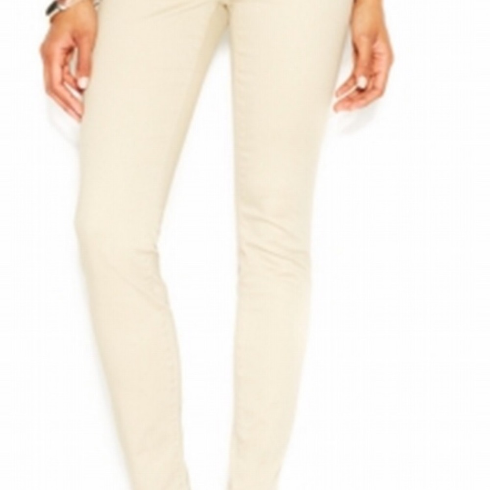 - Jesica Simpson Jeans